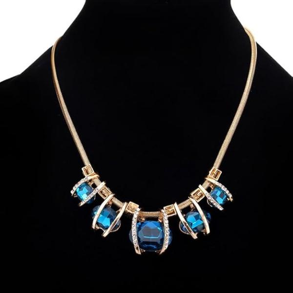 Latest Stylish Trendy Celebrity Inspired Designer Fancy Crystal Pendant Chain Necklace for Women and Girls